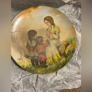 Vintage 1976 Mother's Day Limited Edition 7.5" Collectors Plate